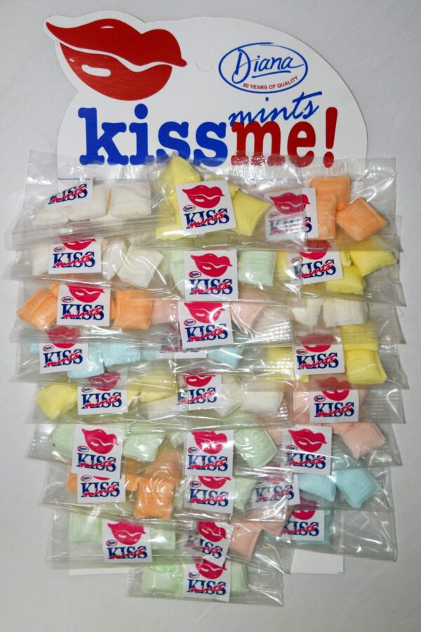Kiss Me! Assorted Flavored Mini Mints - Image 4
